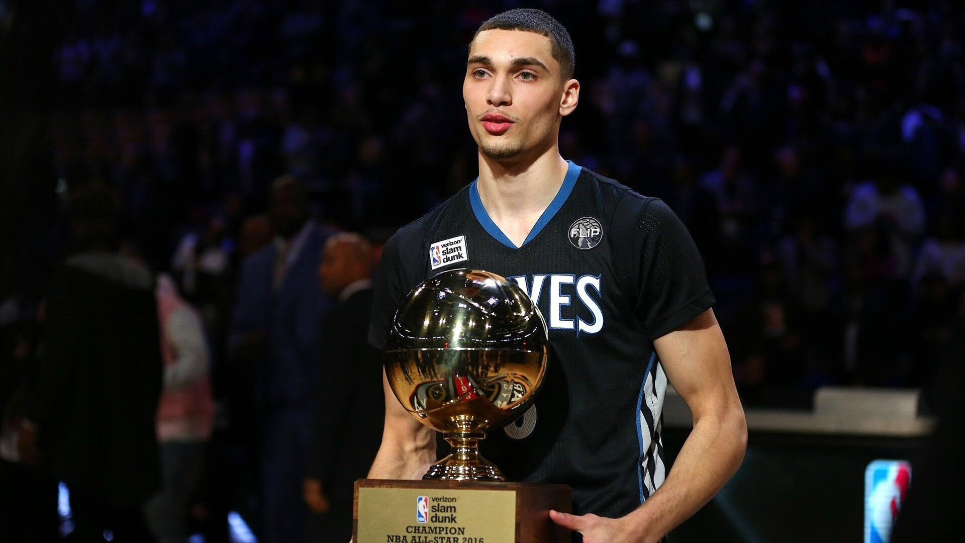 安东尼奥用兵马俑形象诠释球员的拼搏与坚守，安东尼奥怎么样